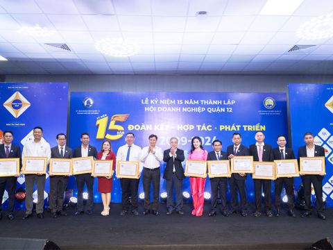 KỈ NIỆM 15 NĂM HỘI DOANH NGHIỆP QUẬN 12