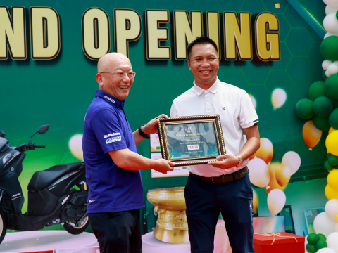 Khai trương sân gofl Hoàng Mai