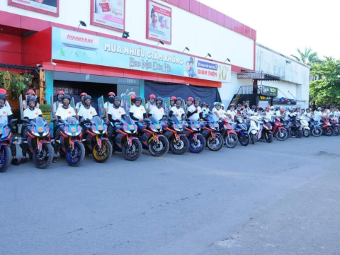 ROADSHOW XE ĐẠP XE MÁY DO DIAMOND TỔ CHỨC