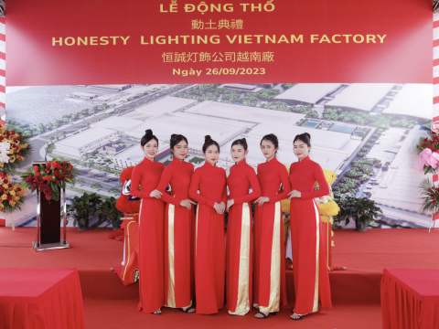 Lễ động thổ công ty Honesty Lighting Vietnam factory