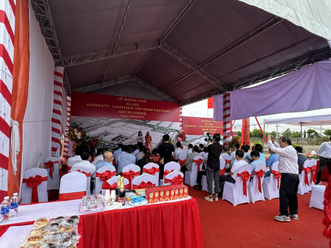 Lễ động thổ công ty Honesty Lighting Vietnam factory