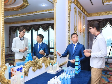 Đối tác quảng cáo chiến dịch ra mắt sản phẩm làm đẹp,chăm sóc sức khoẻ