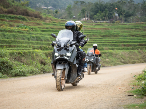 Sự kiện chạy thử xe XMAX Day Ride 2025 - YAMAHA REVZONE